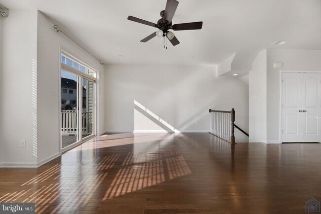 Building Photo - 15211 Lady Lauren Ln