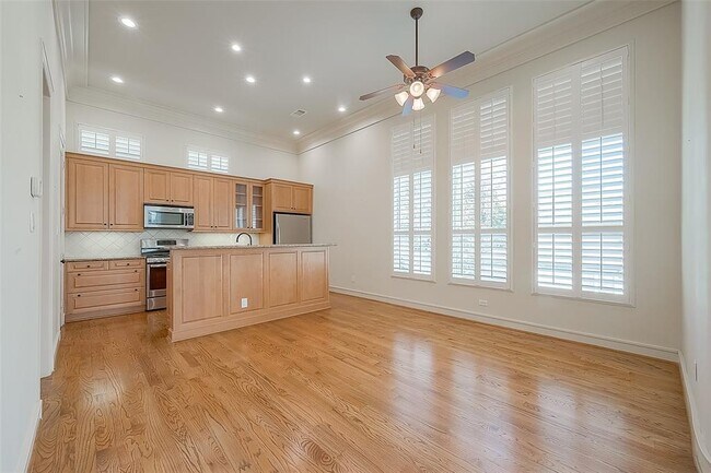 Building Photo - 1804 Haddon St