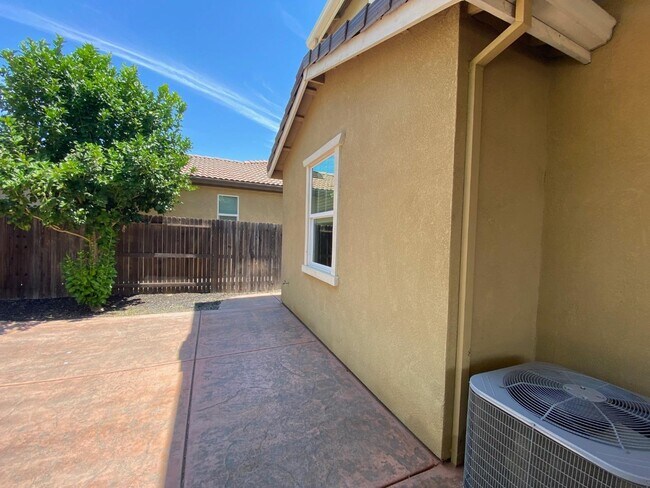 Building Photo - 8381 Terracotta Cir