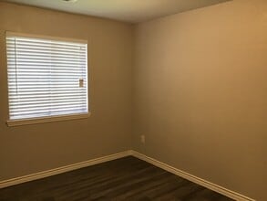 Building Photo - 5010 Chase Mountain Dr