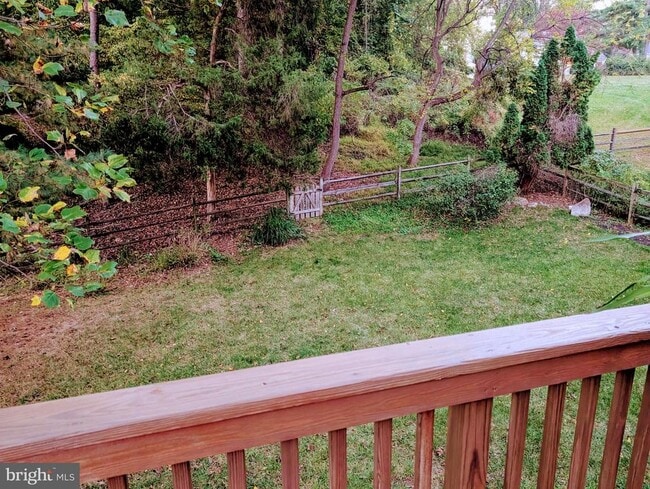 Building Photo - 8856 Youngsea Pl