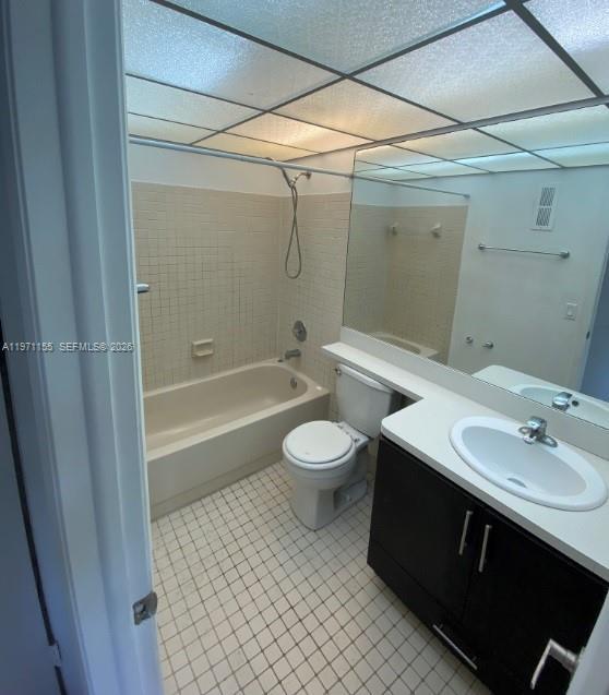 Building Photo - 811 NE 199th St