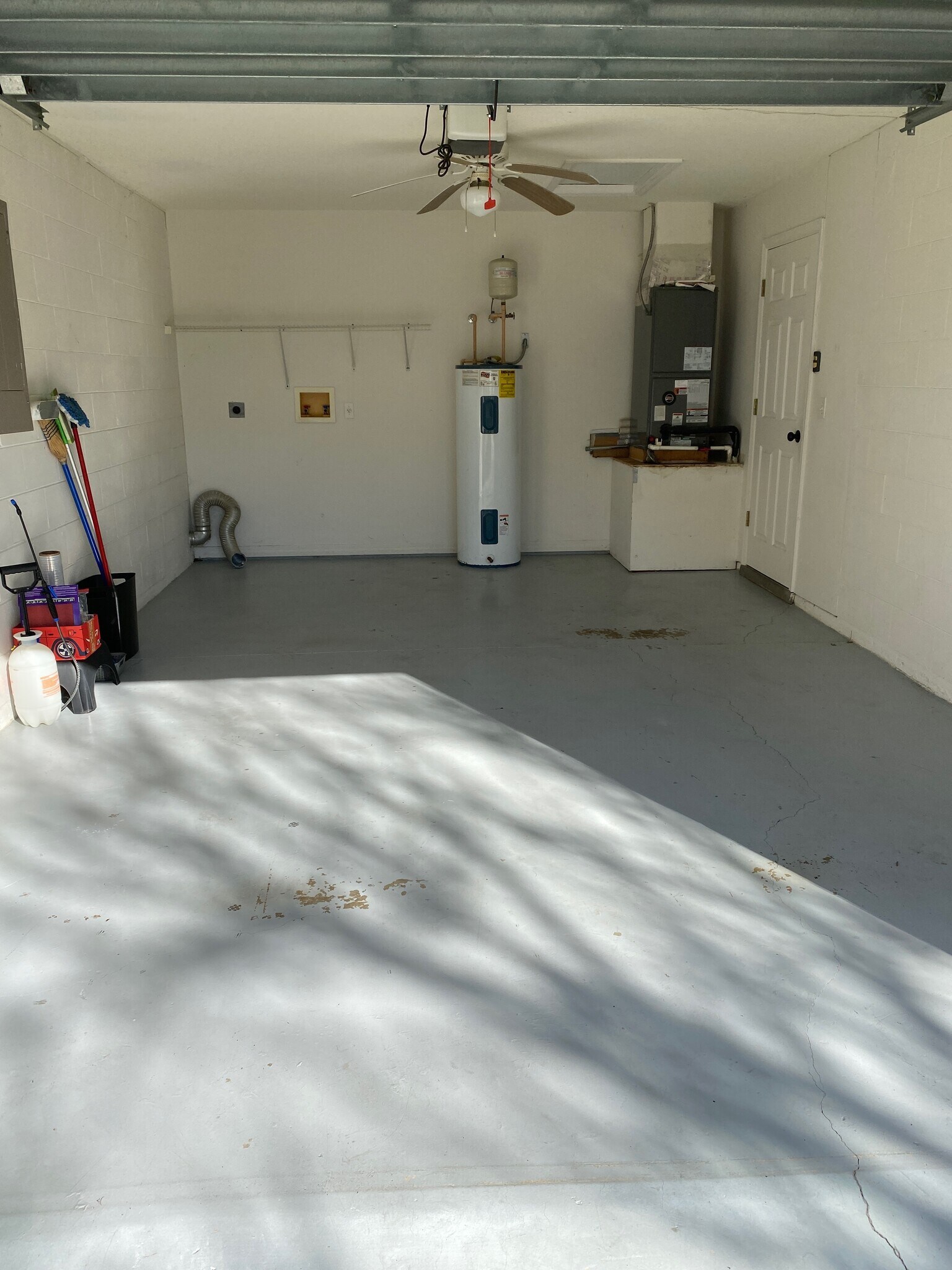 Building Photo - 3321 India Palm Dr