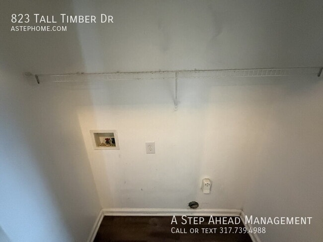 Building Photo - 823 Tall Timber Dr