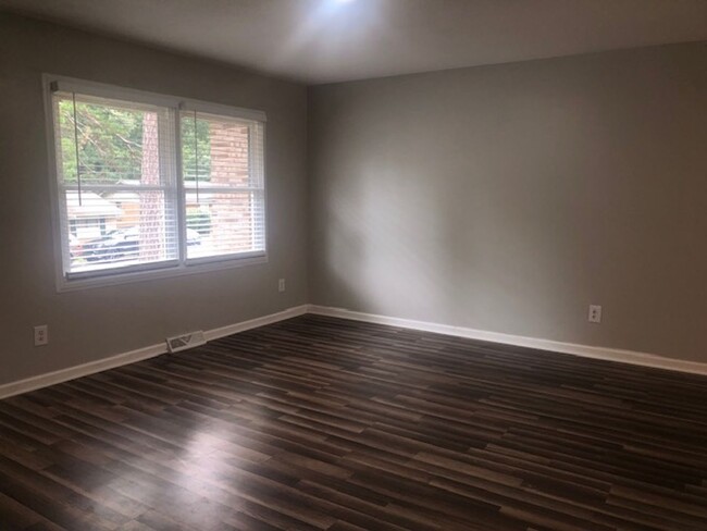 Building Photo - **$200 Rent Credit** ALL NEW INSIDE!!!-Two...