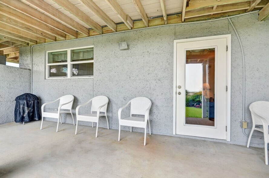 Building Photo - 3780 S Fletcher Ave