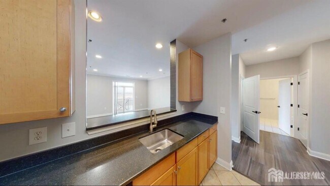 Building Photo - 6301 Fernandez Ct