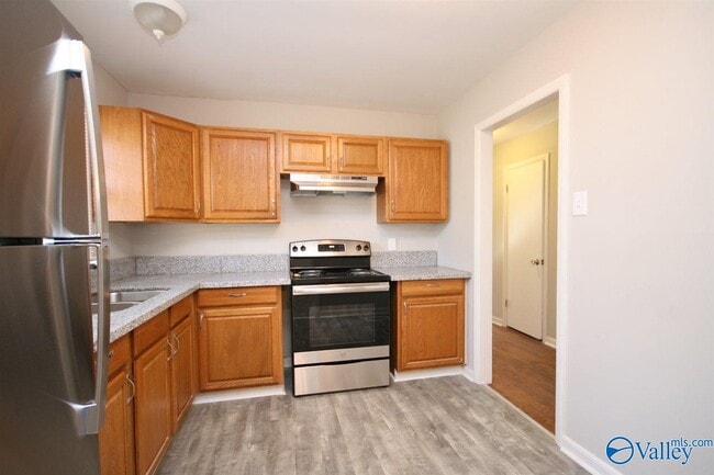 Building Photo - 3306 Bartee Ln NW