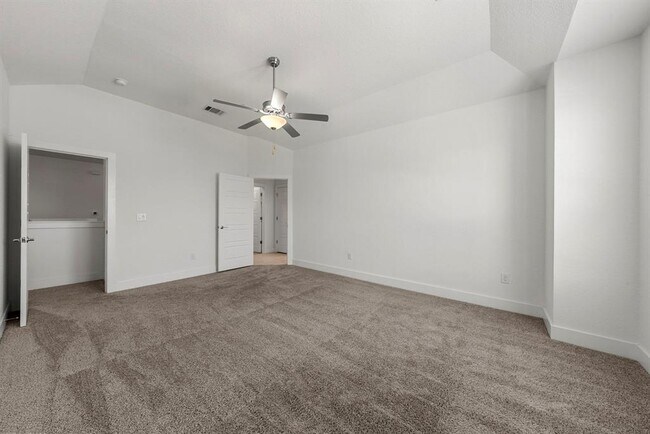 Building Photo - 12317 Maypole Bend