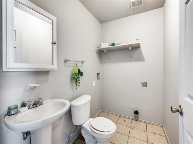 Building Photo - 2325 Donalee St