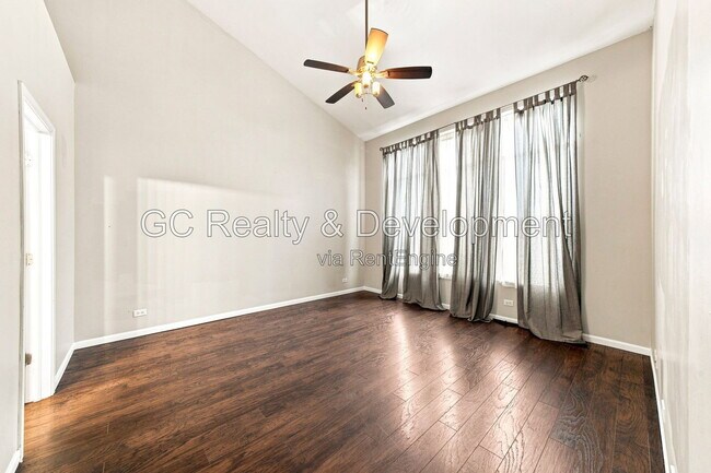 Building Photo - 8026 Bluestem Ave