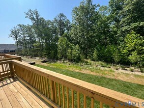 Building Photo - 419 Burden Dr