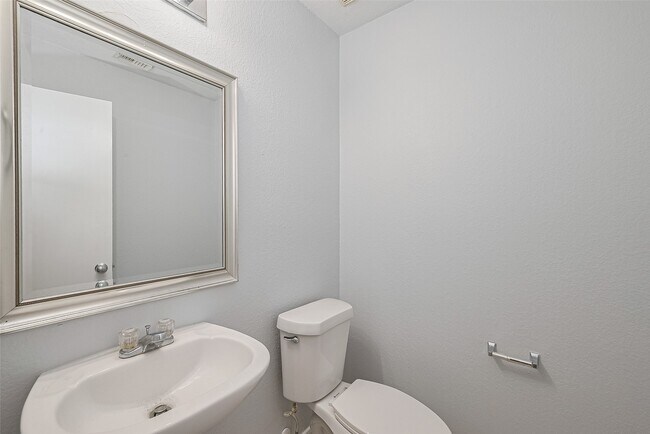 Building Photo - 2123 Gable Hollow Ln