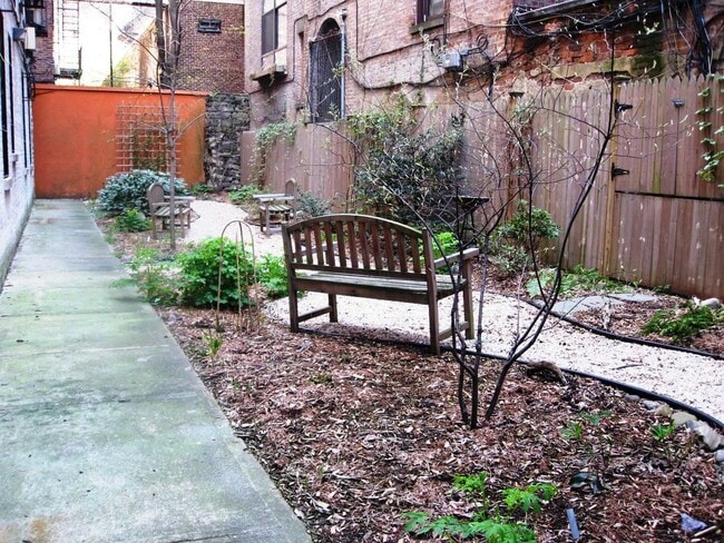 Building Photo - 62 Pierrepont St