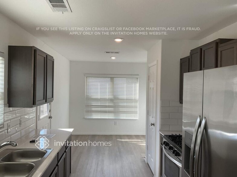 Building Photo - 18734 Faustina Way