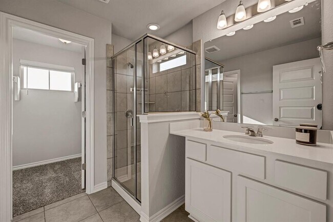 Building Photo - 2208 Pecan Island Dr