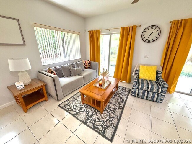 Building Photo - 8000 Carnoustie Pl