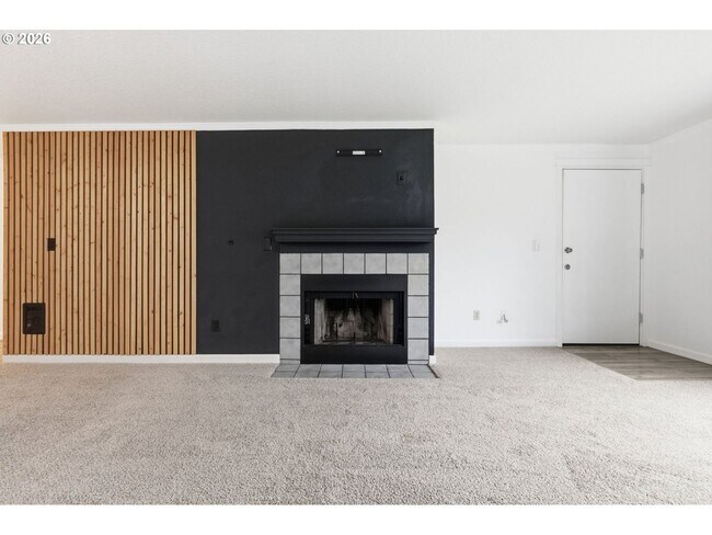 Building Photo - 510 SE 157th Ave