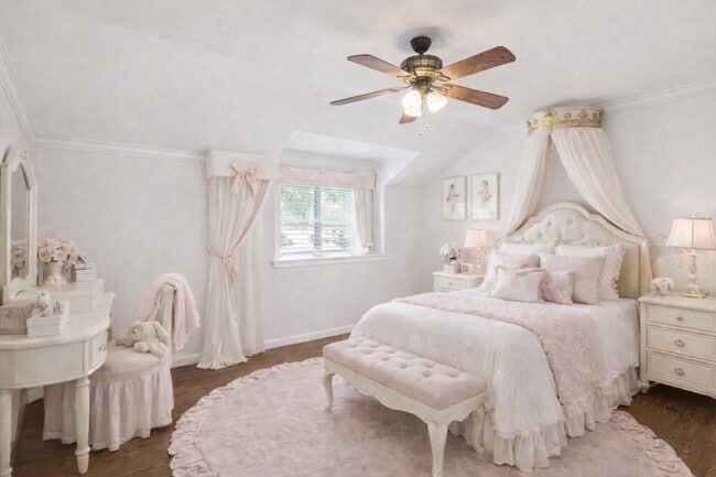 Building Photo - 10518 Moorberry Ln