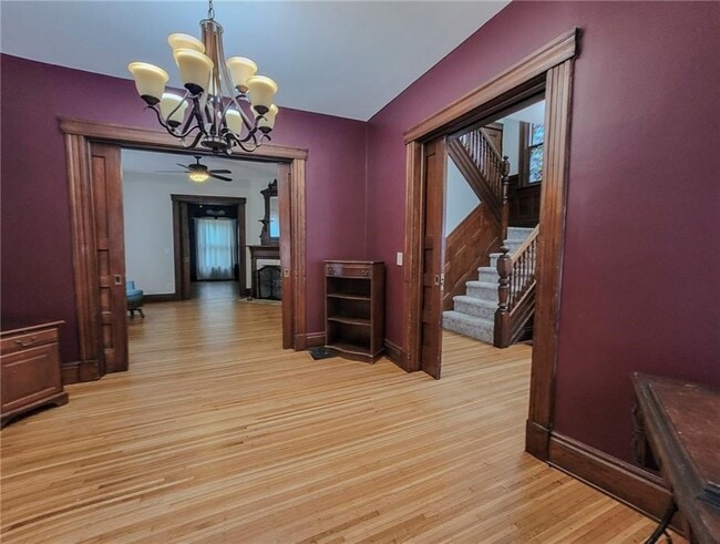 Building Photo - 44 Elmhurst St