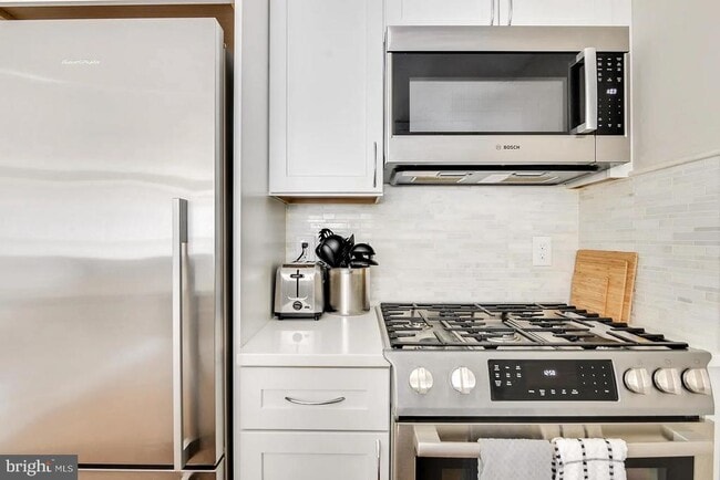 Building Photo - 1823 S St NW