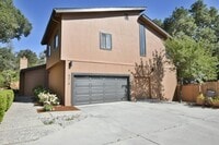 Building Photo - 5318 Fairway Dr