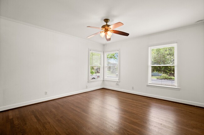 Building Photo - 5805 Bull Creek Rd