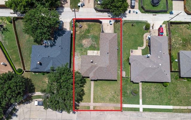 Building Photo - 2305 Windridge Ln
