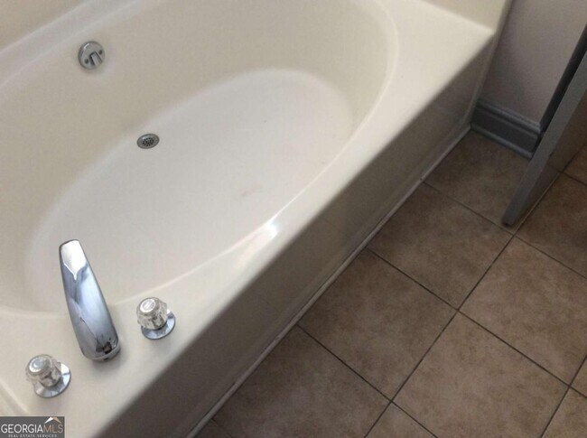 Building Photo - 2882 Silver Maple Ct