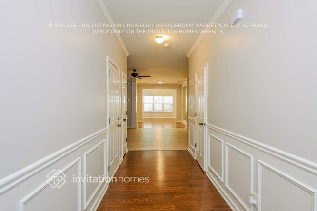 Building Photo - 1717 Hedgestone Ct