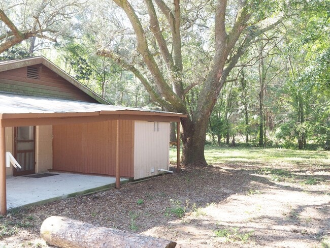 Building Photo - Charming Property in Magnolia Springs!