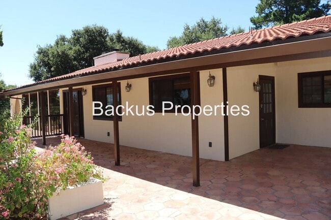 Building Photo - 11585 McCarthy Rd