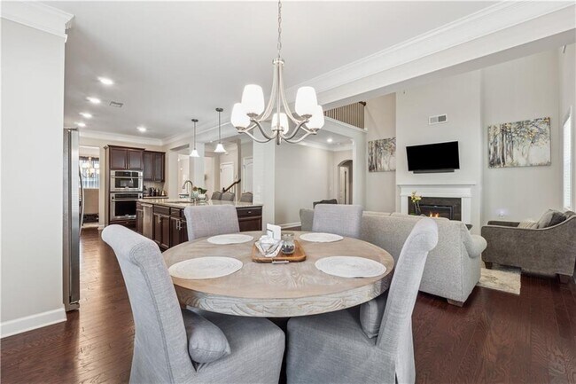 Building Photo - 4050 Danbury Farms Dr