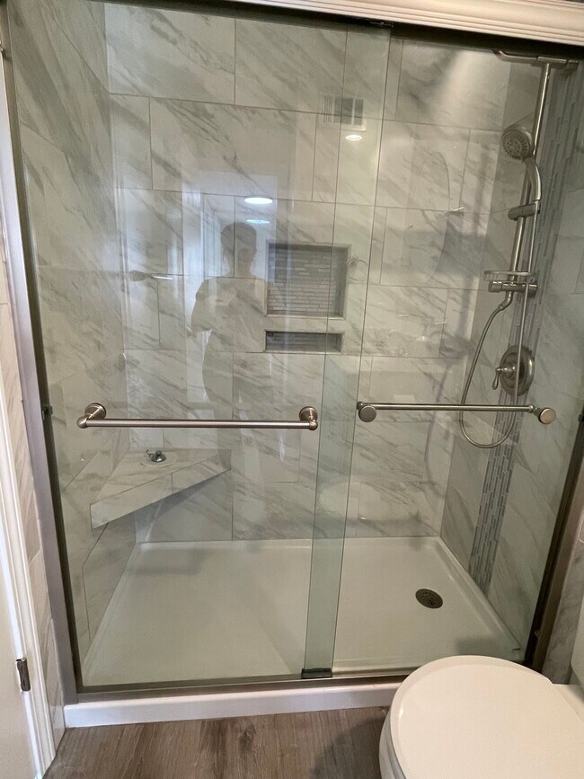 Building Photo - 8811 W 106th Ter