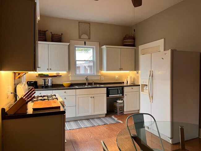 Building Photo - 20200 S Jemerson Creek Rd