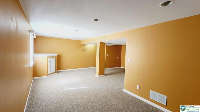 Building Photo - 257 Blue Sage Dr