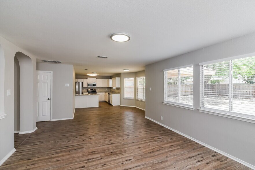 Building Photo - 12019 Shotgun Way