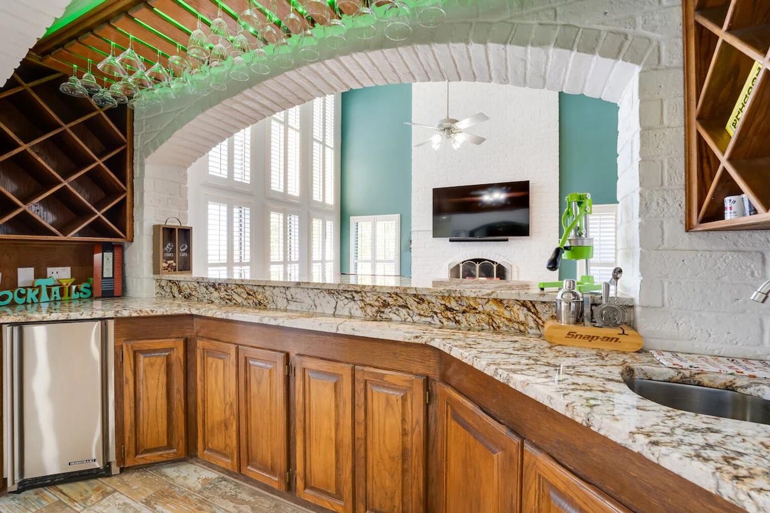 Building Photo - 15237 Isabella Ct