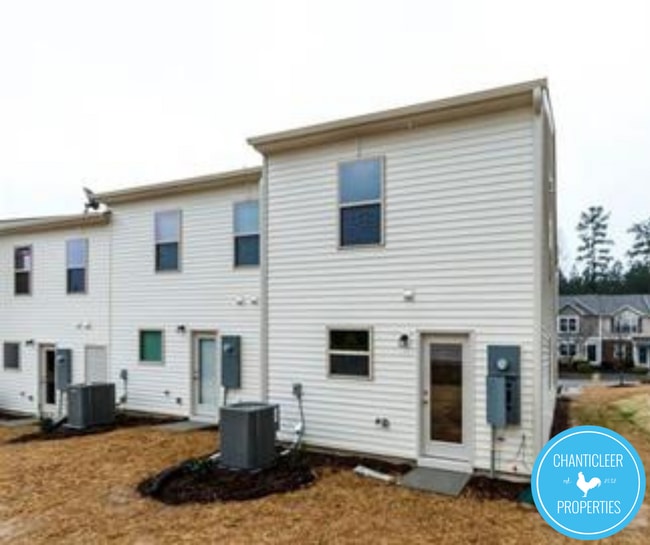 Building Photo - 7 Belhaven Dr