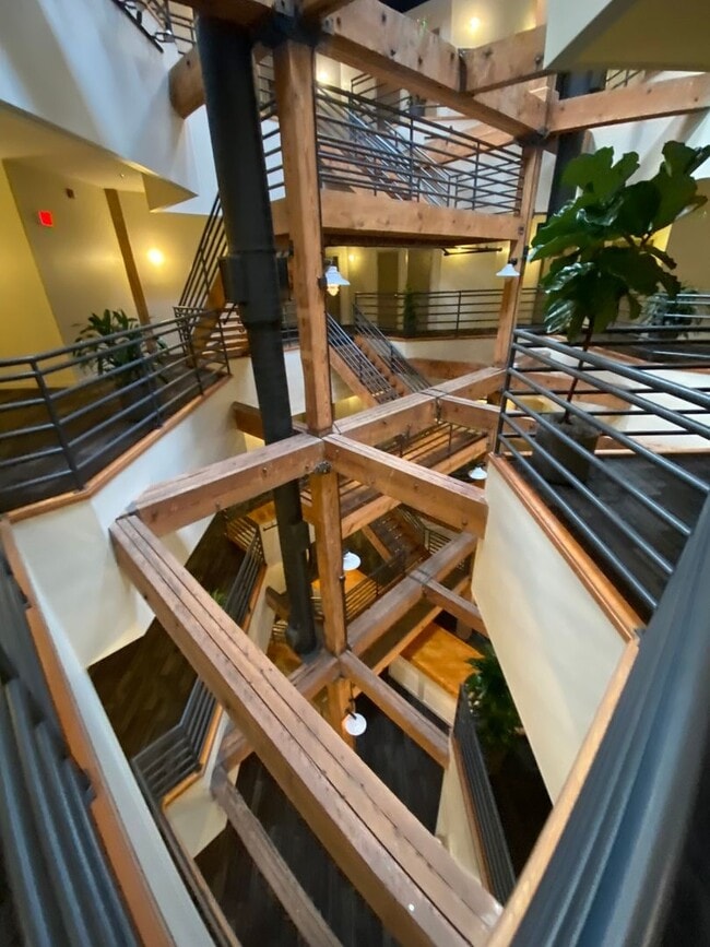 Building Photo - Stunning Fully Furnished Loft in the Heart of Norfolk