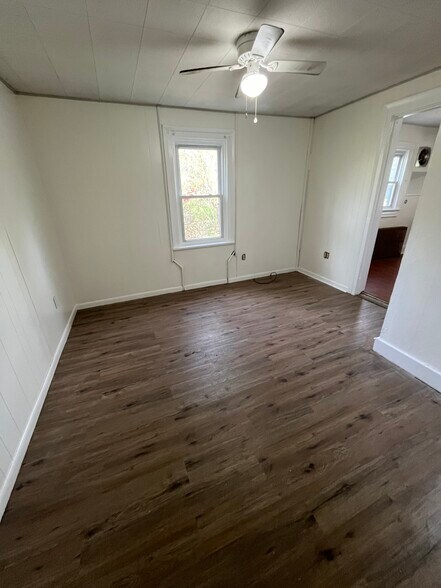 Building Photo - 485 Hillside Ave