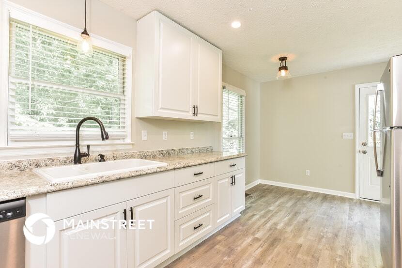 Building Photo - 7104 Totty Rd