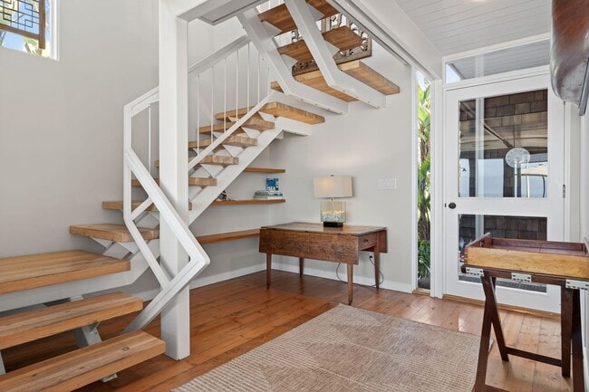Building Photo - 5432 Rincon Beach Park Dr