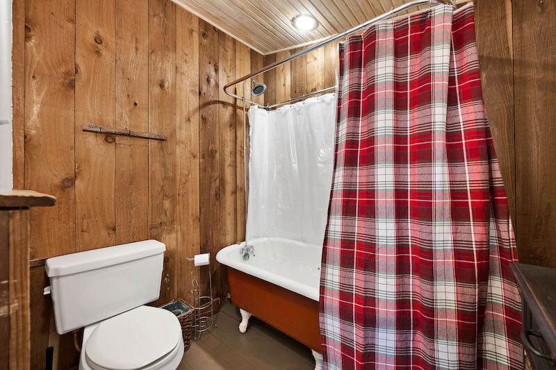 Building Photo - 1612 N Miles St