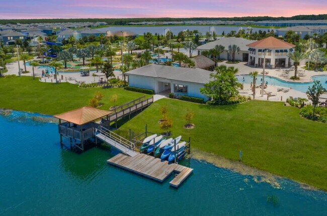 Building Photo - 2641 Scrapbook St