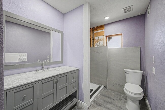 Building Photo - 6315 E Delcoa Ave