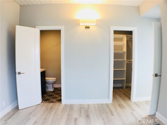 Building Photo - 31501 Burnside Pl