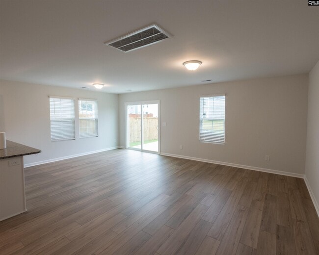 Building Photo - 822 N Desert Orch Ln