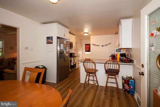 Building Photo - 316 Swarthmore Rd