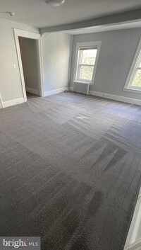 Building Photo - 1207 Delaware Ave